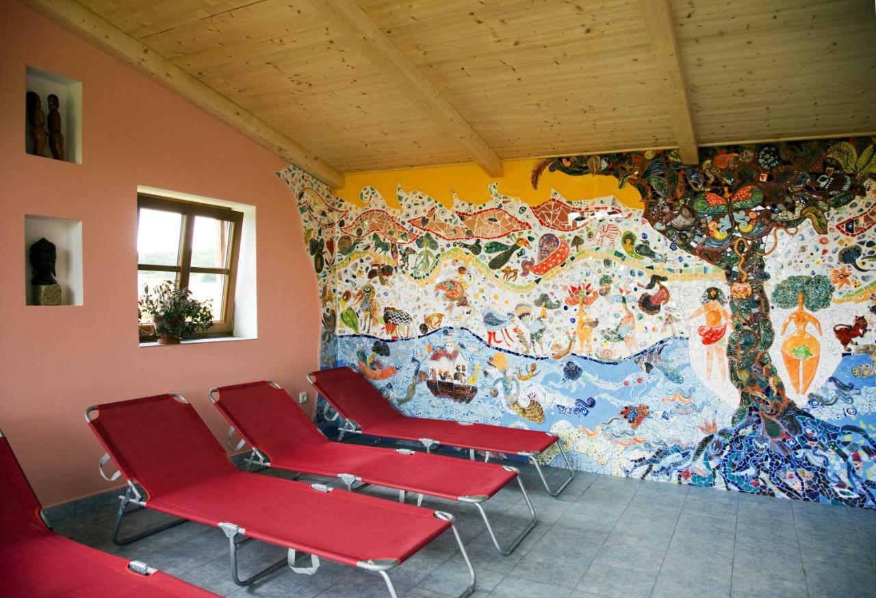 Penzion Medvedi Paseka Nová Bystřice Exteriör bild